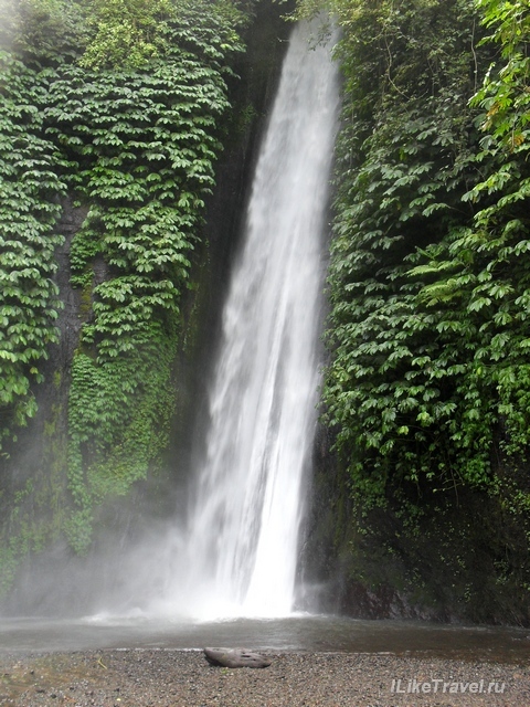Водопад Мундук, Бали, Индонезия